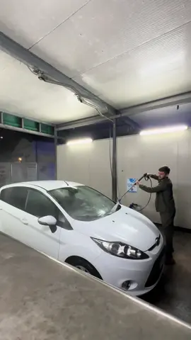 Siete pronti per la parte 2️⃣? Secondo voi a quanto dovrei rivenderla ? 