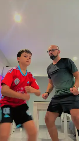 Que ritmo🤣🤣 #timarinde #umumum #nuestrosbailes #papayruben #lunatorct 