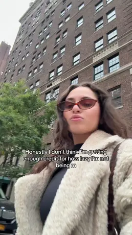 And it’s FREEZING OUT #nyc #fyp 