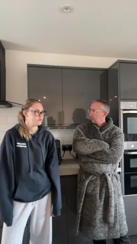 Can’t help but dance 😂 #dance #trend #musik 