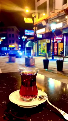 ”𝘽𝙚𝙣, 𝙜ü𝙯𝙚𝙡𝙡𝙞ğ𝙞𝙣𝙞 𝙠𝙖𝙮𝙗𝙚𝙩𝙢𝙞ş 𝙗𝙪 𝙙ü𝙣𝙮𝙖𝙙𝙖 𝙨𝙖𝙣𝙖 ş𝙖𝙝𝙞𝙩 𝙤𝙡𝙙𝙪𝙢.”……!!☕️🌹🦅