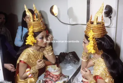 #robam #apsara #khmertiktok #cambodia🇰🇭 #chhernkimberly 