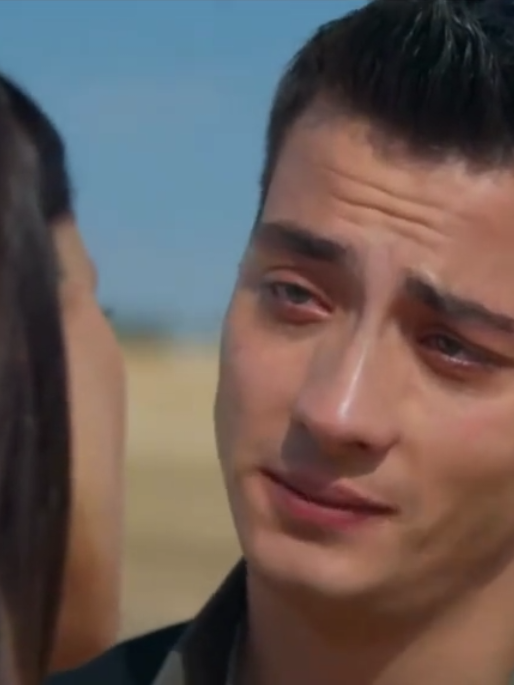 Uzun zaman sonra en iyi KayZer sahnesi o kadar çok etkilendim ki...🥹🤍 #kayzer #kayaalbora #zerrinalbora #keşfet #keşfetbeniöneçıkar 