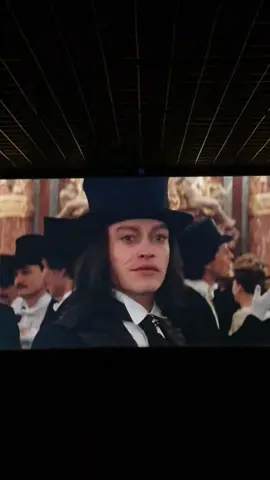 Ha aspettato 400 anni per rivedere l'amore della sua vita❤️‍🔥 #contedracula #dracula #cinema #amore #andiamoneiperteee 