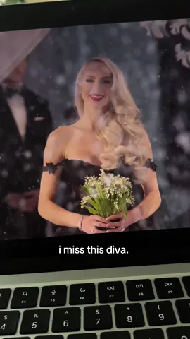 the show is not the same without her 🥲  #sellingsunset #sellingsunsetnetflix #christinequinn #netflixshow #netflixshows 