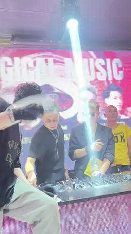 Màn giao ca lịch sử DJ TiLO-Thái Hoàng FT QuânK tại KTV munich #munchen  #nhachaymoingay #xuhuong2025  #djtiloofficial #djthaihoangofficial  