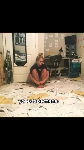 si soy 🤧 #cuatrimestre #parciales #abogacia #facultad 
