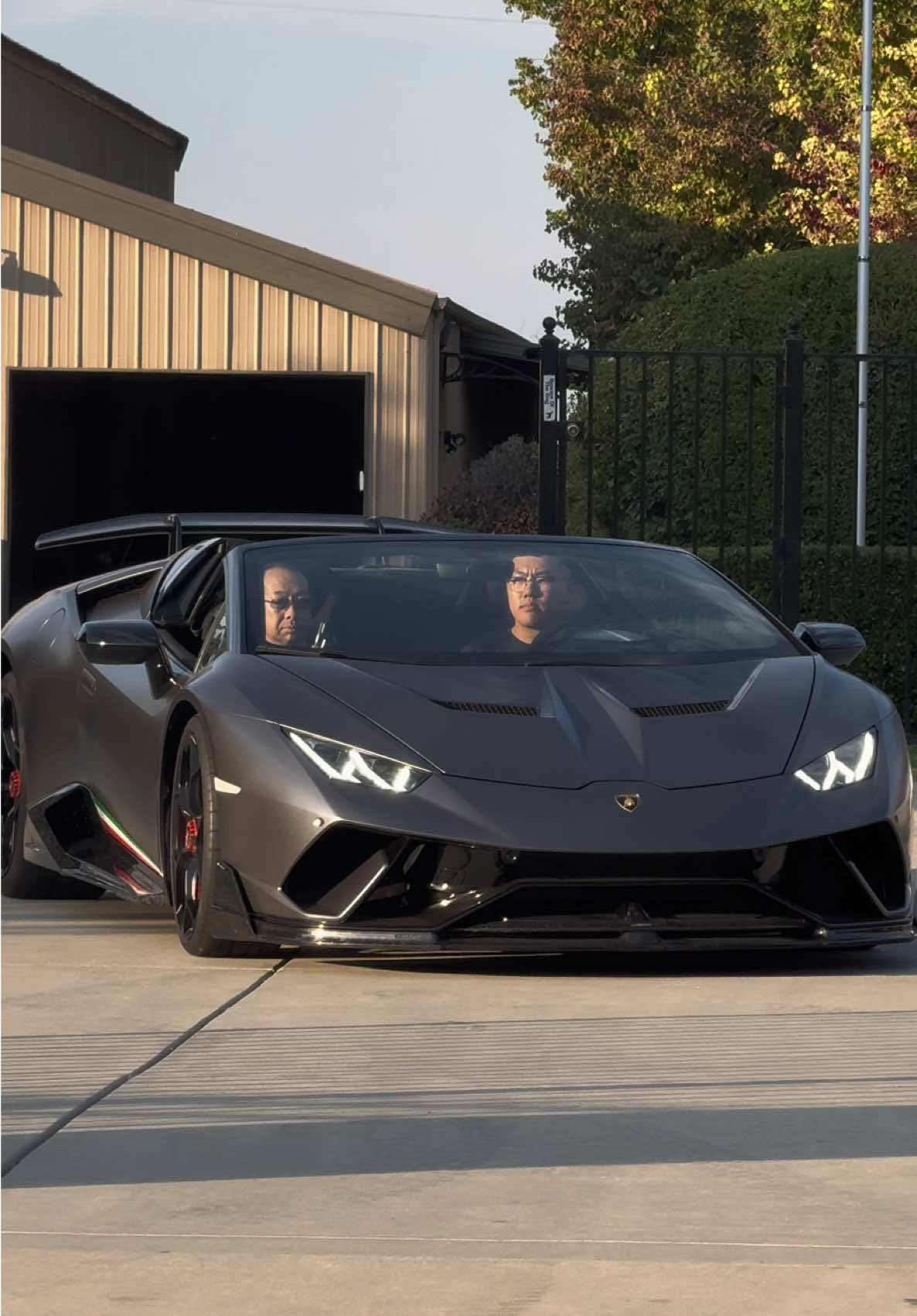 More vids with the lambo #lamborghinihuracanperformante #vorstiner #car #foryoupage #fyp 