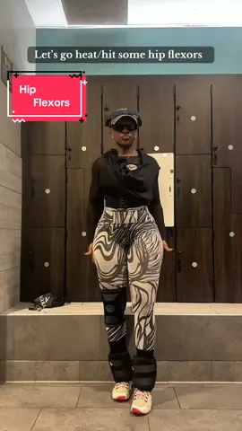 Monday for the mad🥲😉🤭 #GymTok #gymmotivation #hipflexors #stallion #stallionsoftiktok #tallgirl #gymgirls #gymgirlies 