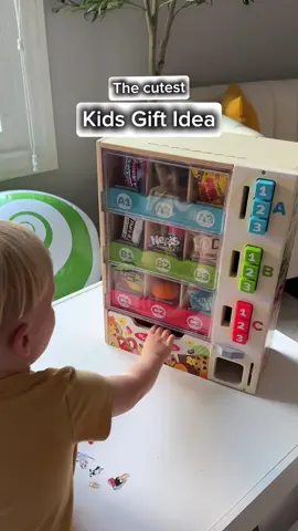 The toy is definitely worth the money!😍🙌 tap the yellow shopping cart to shop! My kids absolutely love playing with it. It’s a great way to encourage imaginative role play and social interaction, especially when they play together.🤩 You can even add alternative snacks and toys to keep things fresh! #kidstoy #funplay #melissaanddoug #toddlertoy #stockingstuffer    