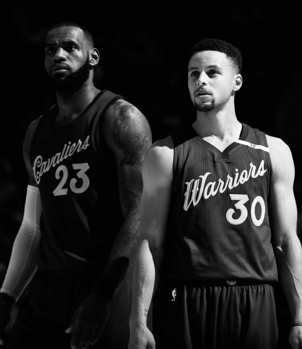 We must be enemies. #lebronjames #stephcurry #NBA #clevelandcavaliers #goldenstatewarriors 