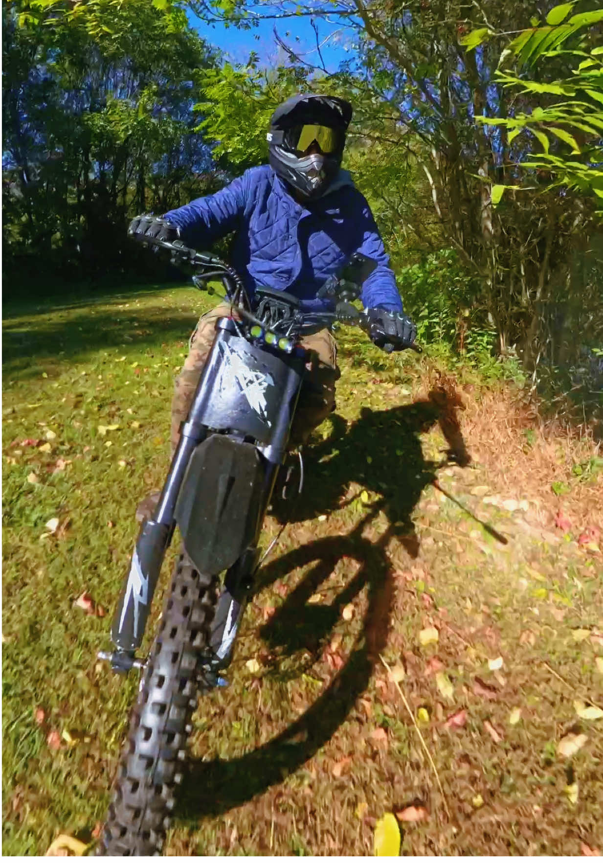 We have a ton of ebikes on special right now in our TikTok shop! E bikes that go 28 mph all the way up to 55 mph a whole range of different styles to choose from we even have scooters that go up to 45 mph check out our TikTok shop give us a follow us on a live event as we love to answer any questions you might have.  #surron #dirtbike #gt73pro #wheelie #talaria 