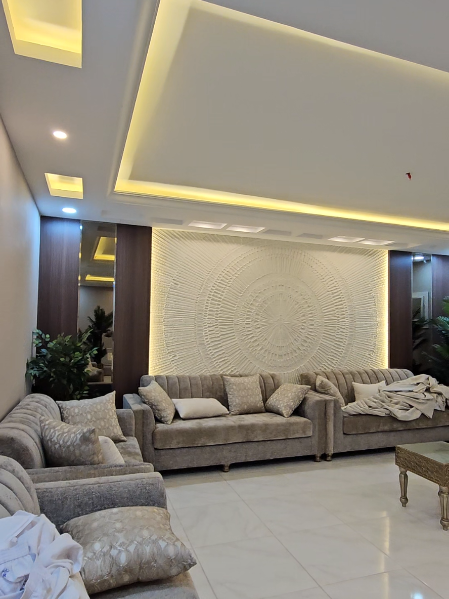 ديكور مجلس رجال خشب حفر 3d #مكه #بديل_الشيبورد #ديكورات_مودرن #الشعب_الصيني_ماله_حل😂😂 #اكسبلور 