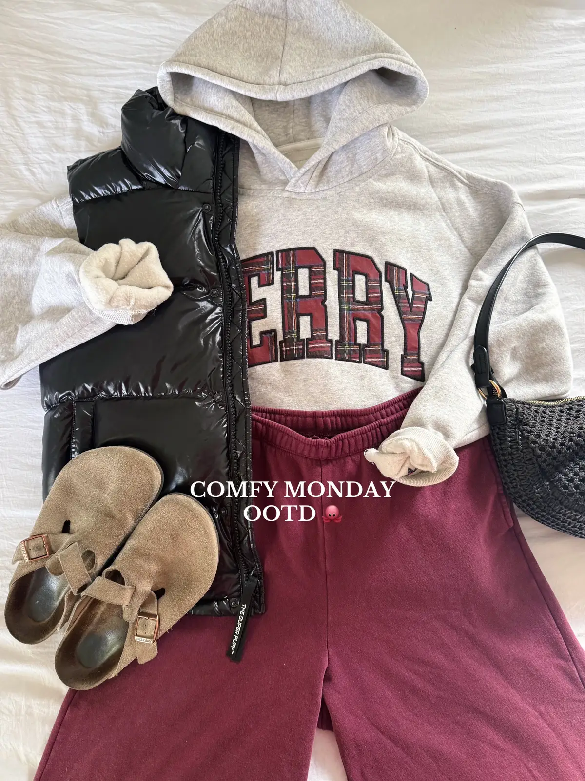 Comfy Fall vest outfit of the day details 🖤🐙🎄☕️ #outfitofthedayinspo #vestoutfit #comfyoutfit #fallootd #outfitinspiration 