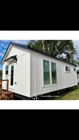 Cardinal 🤍🖤🤍🖤 This model is a perfect mother in law suite, guest house, pool house, home office, or AirBnB rental. With its farmhouse styling, open floorplan, beautiful wood trim and Hickory cabinets , queen sized bedroom, walk-in closet, large kitchen with optional L kitchen design, and open bathroom its perfect! The best part is all of this as shown is only $72,995 including delivery and setup within 100 miles of Athens TX, AC, steps and a 7 yr warranty!! Stock A18P92 #rrcathens #recreationalresortcottages #parkmodel #parkmodels #parkmodelrv                    