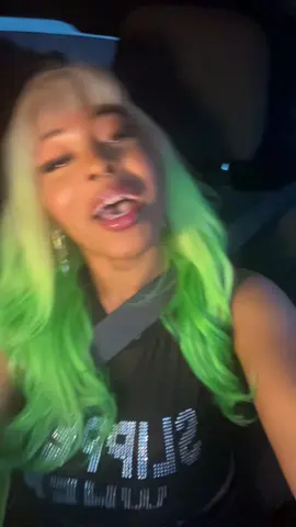 I had a ball😩 #masa #youngboyneverbrokeagain #slime #ybbetter💚 #masatour I do feel like he owe Houston a free show bc the energy was not there n he didn’t even perform the whole hour plus he was late too @NbaYoungBoy please come back 😩