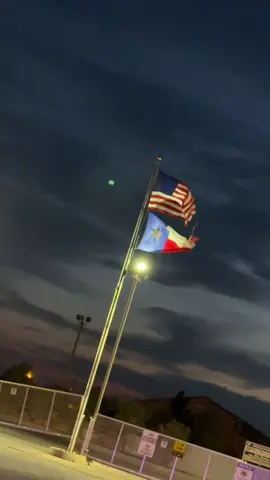 @texastruckmarket @CHOPS @El Jefe Energy @Michael Williams @🌹LexxLee⚡️ @NC DIESEL 