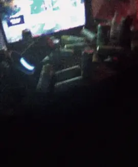 The internet has become a huge part of modern life. It connects people from all over the world, allowing them to share ideas, information, and entertainment. However, spending too much time online can also lead to isolation. Some people become so absorbed in the virtual world that they lose touch with real-life relationships and experiences. This kind of “internet isolation” can make people feel lonely, anxious, and disconnected from reality. Finding a healthy balance between online and offline life is important for mental and emotional well-being. #سبرايت #fyp 