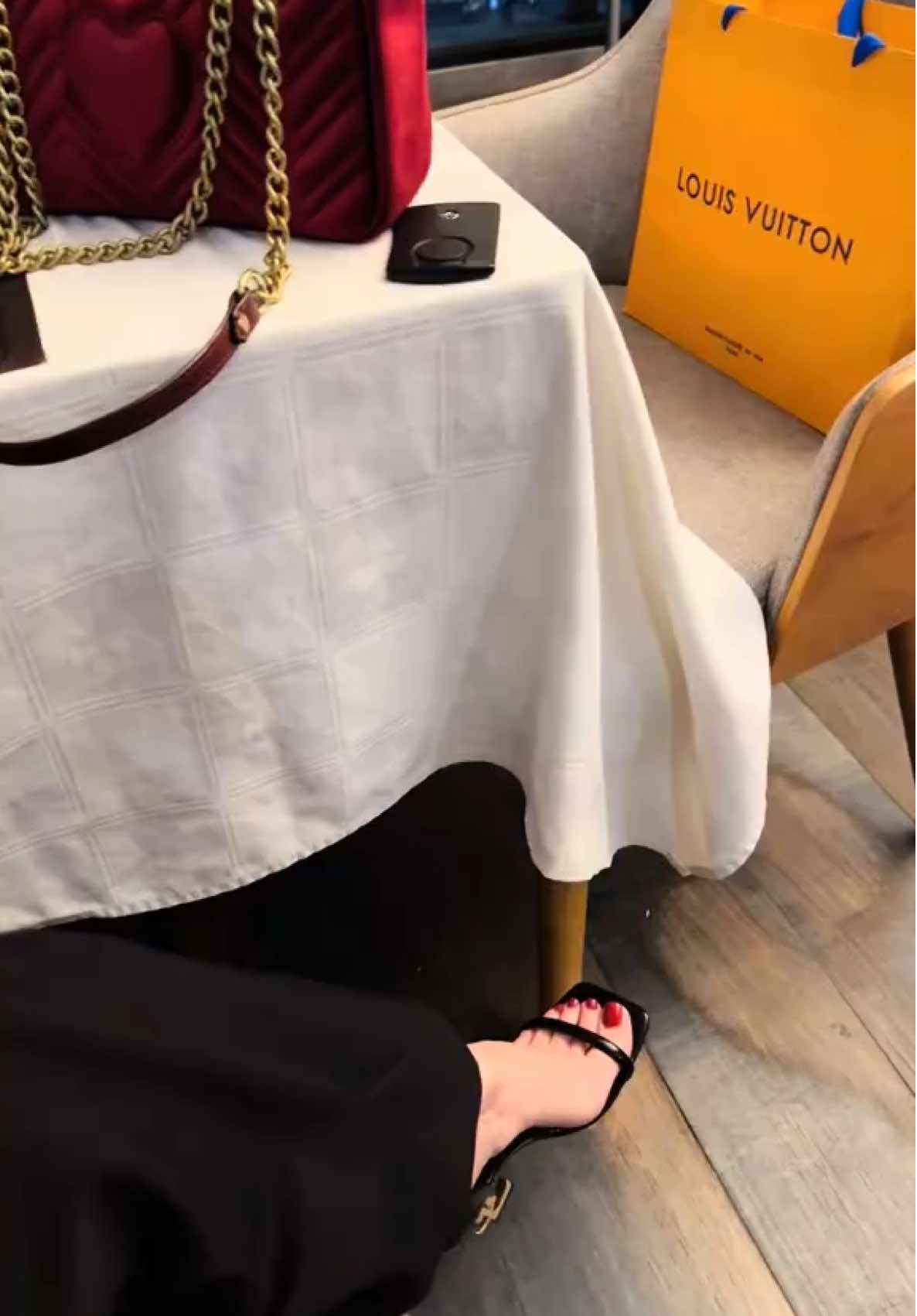 شبه القمر 🧡#abayastyle #outfitideas #style #lv #gucci 