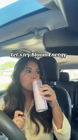 Trying @Bloom Nutrition energy drink in the peach mango flavor!  Love the taste & the fact that it’s zero grams of sugar!  #momlife #momenergy #bloom 