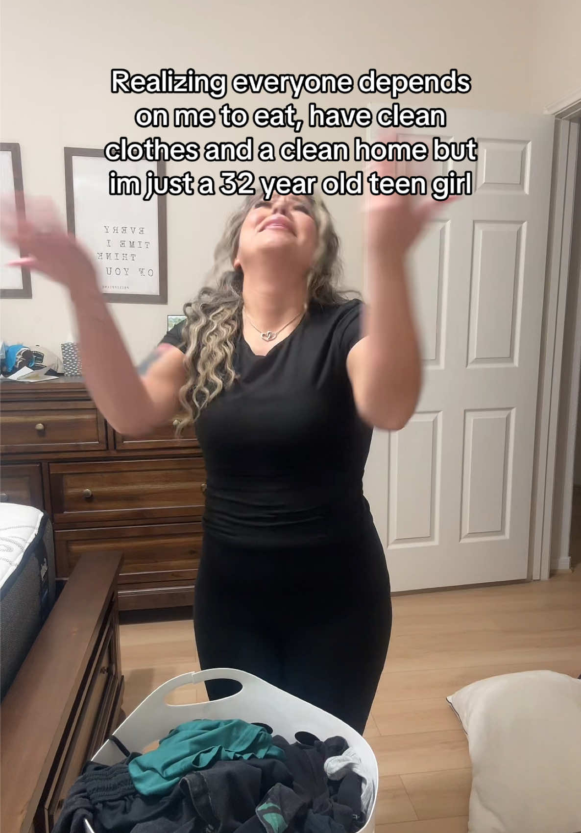 On that note, what are yall cooking for dinner? 🥲🍲🍽️ #momlife #motherhood #momsbelike #sahmlife #momlifestruggles 