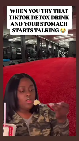 #creatorsearchinsights YUCCCKKK 😂 Because why do y’all keep letting the internet convince you that suffering = results? If it tastes like battery acid and regret… it’s not wellness, it’s a warning 💀 Visual Que girls don’t do detox teas — we do water, real food, and results that last. 💪🏾💚 Qi Tip: Stop chasing quick fixes. Fuel your body, not your fears. #f#fitnesshumort#trainwithmew#womensfitnesscoachdetoxyourbody  