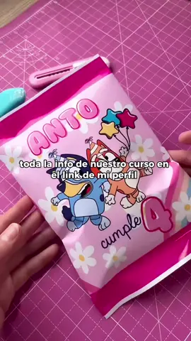 Curso online candy bar en Canva. . . . #candybar #mesadedulces #fiestasinfantiles #papeleriapersonalizada #papeleriacreativa 