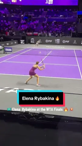 Impressive striking from Elena Rybakina against Iga Swiatek at the @WTA Finals Riyadh . The world number 6 won 3-6, 6-1, 6-0! 🔥  #tennis #tenis #tennislegend #wtafinals #wtafinalsriyadh