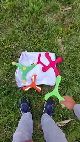 Foam boomerangs