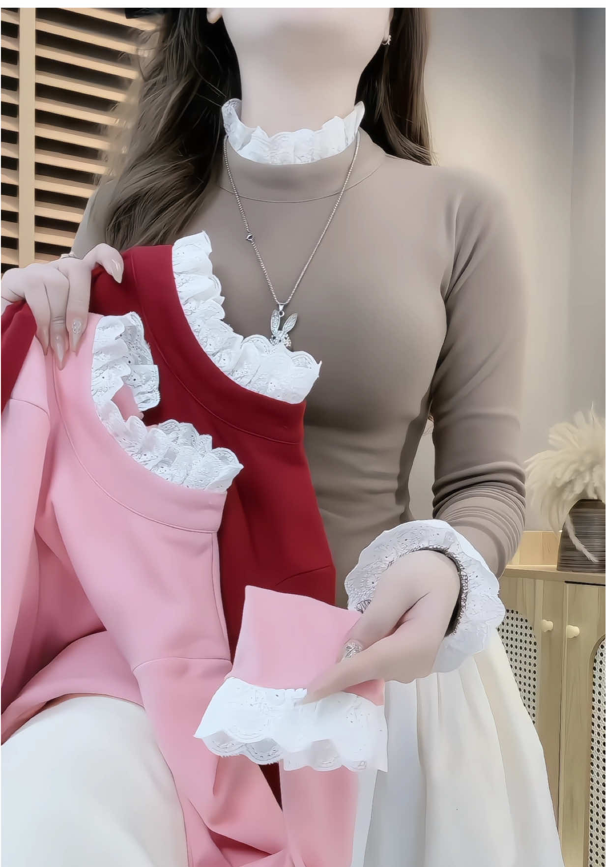 Vào live săn áo giữ nhiệt giá tốt cùng iem nha #tiktoklive #livehighlights #thoitrangnu #aogiunhiet #aogiunhiet 