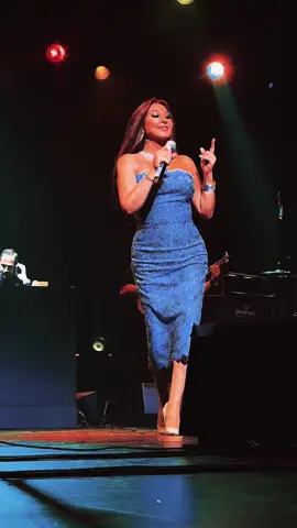 - رقصة اليسا من دبي 😍  #dubai #elissa #dubaiopera #اليسا  @elissaofficial @erecordsmusic 