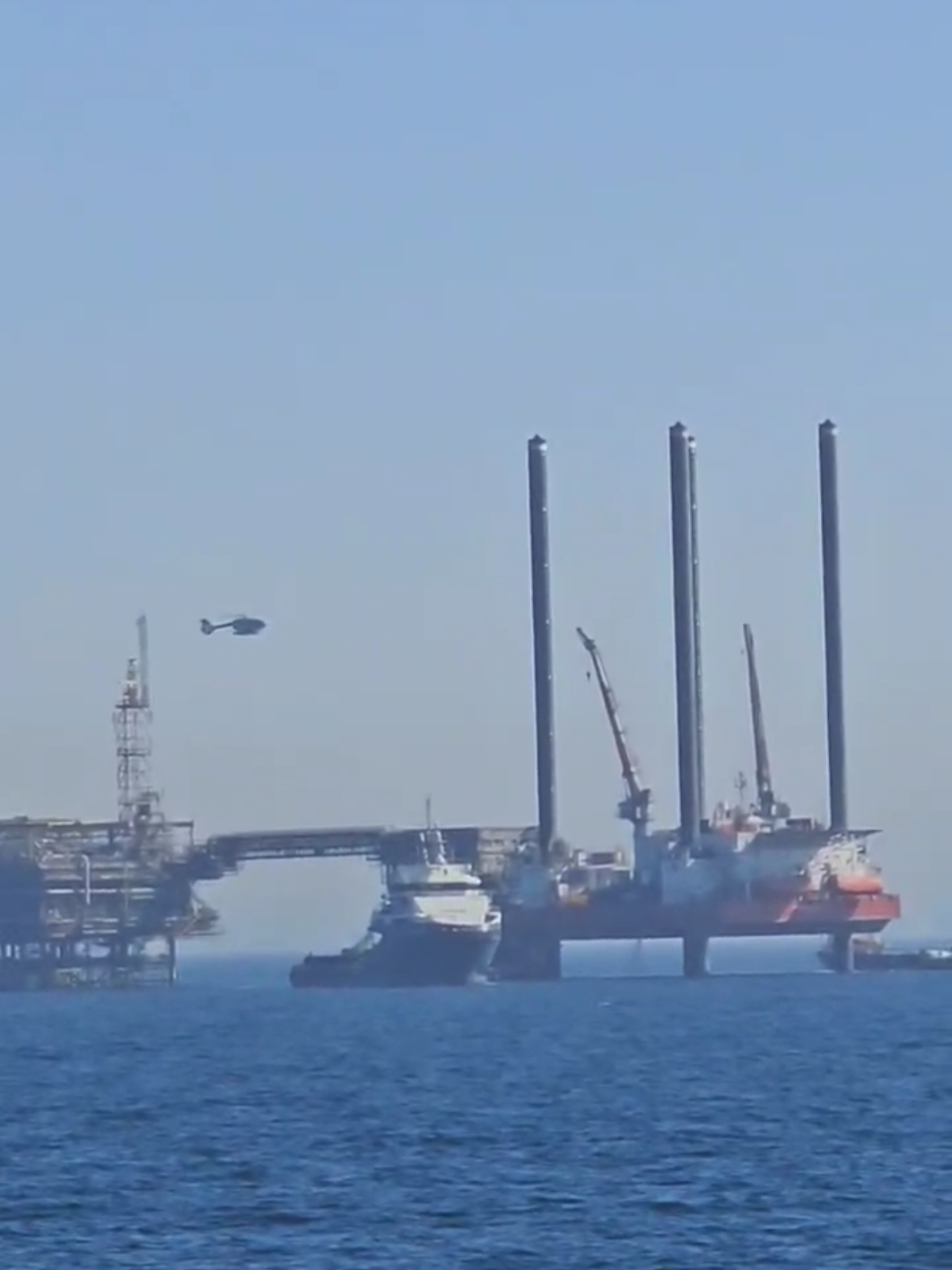 dan yang paling sering dipanggil orang tuanya 🗣️ #offshore #oilfield #supply #jackuprig #aramco 🇸🇦