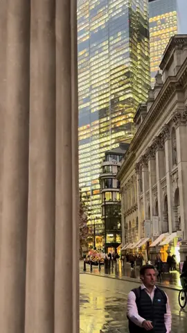 LONDON #welcometolondon #unitedkingdom #londonstreets #london #nightcity 