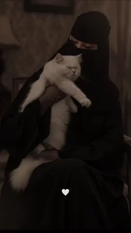 #الكلمة_الطيبة_تجبر_قلب_وتبني_حياة #🦋🤍 