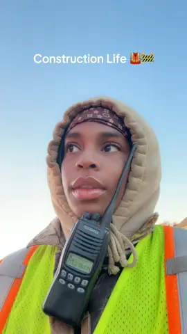 Life As An Union Construction Worker 👷🏽‍♀️ 🚧🦺 I Dream Different & I Turn EVERYTHING Into Reality 🗣️ #womeninconstruction 