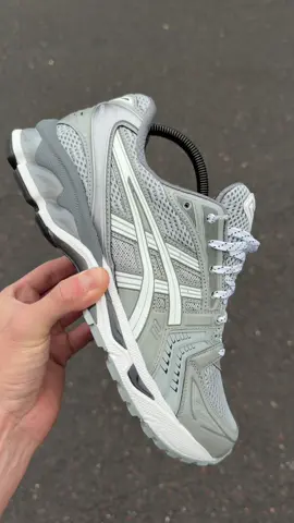 Are these the best asics?  #trainers #winter #asics #fashion #pristinefits 