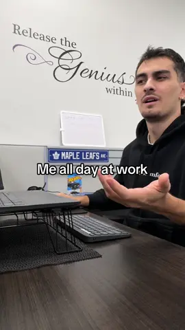 Who can relate 😭 #officelife #officehumor #corporatelife #officetok #9to5life 