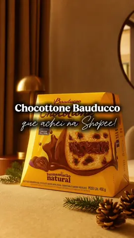 🍫✨ Achadinho Shopee mais gostoso do ano! ✨ Esse chocotone delicioso é a tentação perfeita pra adoçar seu Natal 😍🎄 Com massa super macia, pedacinhos generosos de chocolate e aquele cheirinho irresistível que invade a casa 💕🍞 Ideal pra presentear ou se deliciar nos momentos especiais — impossível comer só um pedaço! 😋 #AchadinhoShopee #Chocotone #NatalDelicioso #SobremesaPerfeita