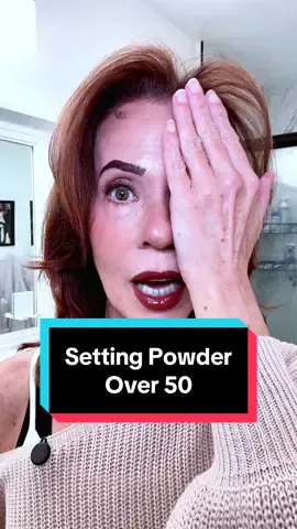 The Blur-fection setting powder by @loréal paris usa is so good, it even works great on mature skin over 50 🤩🙌🏻 #settingpowder #genxwomen #tiktokshopblackfriday #tiktokshopcybermonday #creatorsearchinsights 