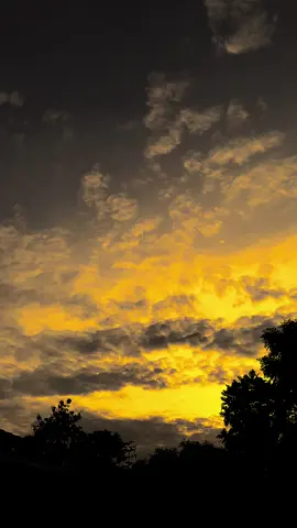 Ternyata 3 bulan lagi sudah ramadhan ya🥺🥀 #ramadhan #vibesramadhan #tinggalkanjejakdikolomkomentar #bismillahfyp 