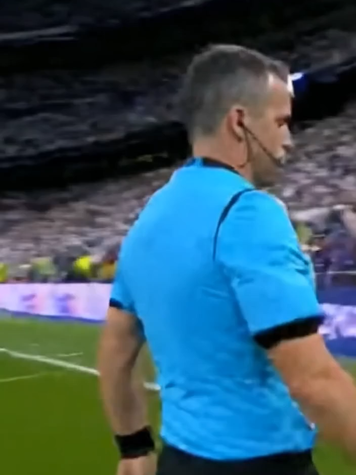 تصرف غير اخلاقي من اللاعب ⚠⚠