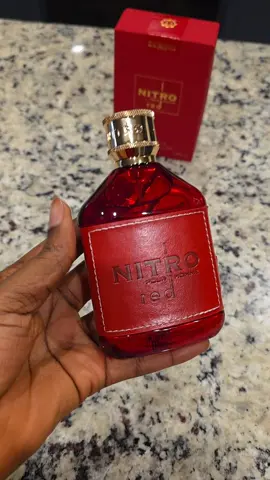 This perfume smells so good#shopping #perfume #mensfragrance #giftideasforhim #tiktokshopblackfriday 