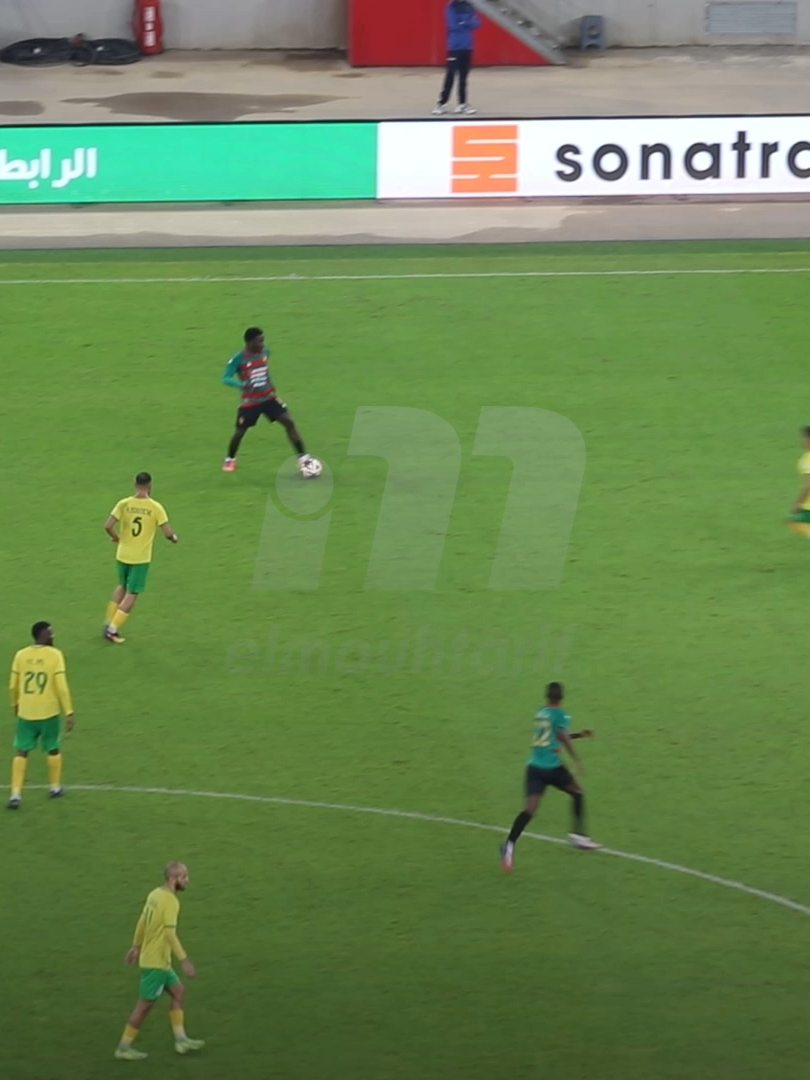 شاهد هدف أيمن بوقرة الذي منح مولودية الجزائر فوزًا ثمينًا أمام شبيبة الساورة. ⚽🔥