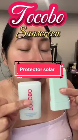 El sunscreen stick de @TOCOBO US con SPF 50+ me encanto porque se puede usar encima del maquillaje, y no te deja nada grasoso y tiene un acabado satinado #sunscreentocobo #TOCOBO #sunscreenstick #newformula #koreansunscreen   