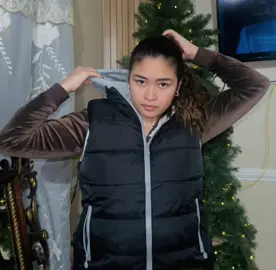 Chaleco acolchado de invierno sin mangas con capucha para mujer #chaleco #ropainvierno #ropademujer #ropadefrio 