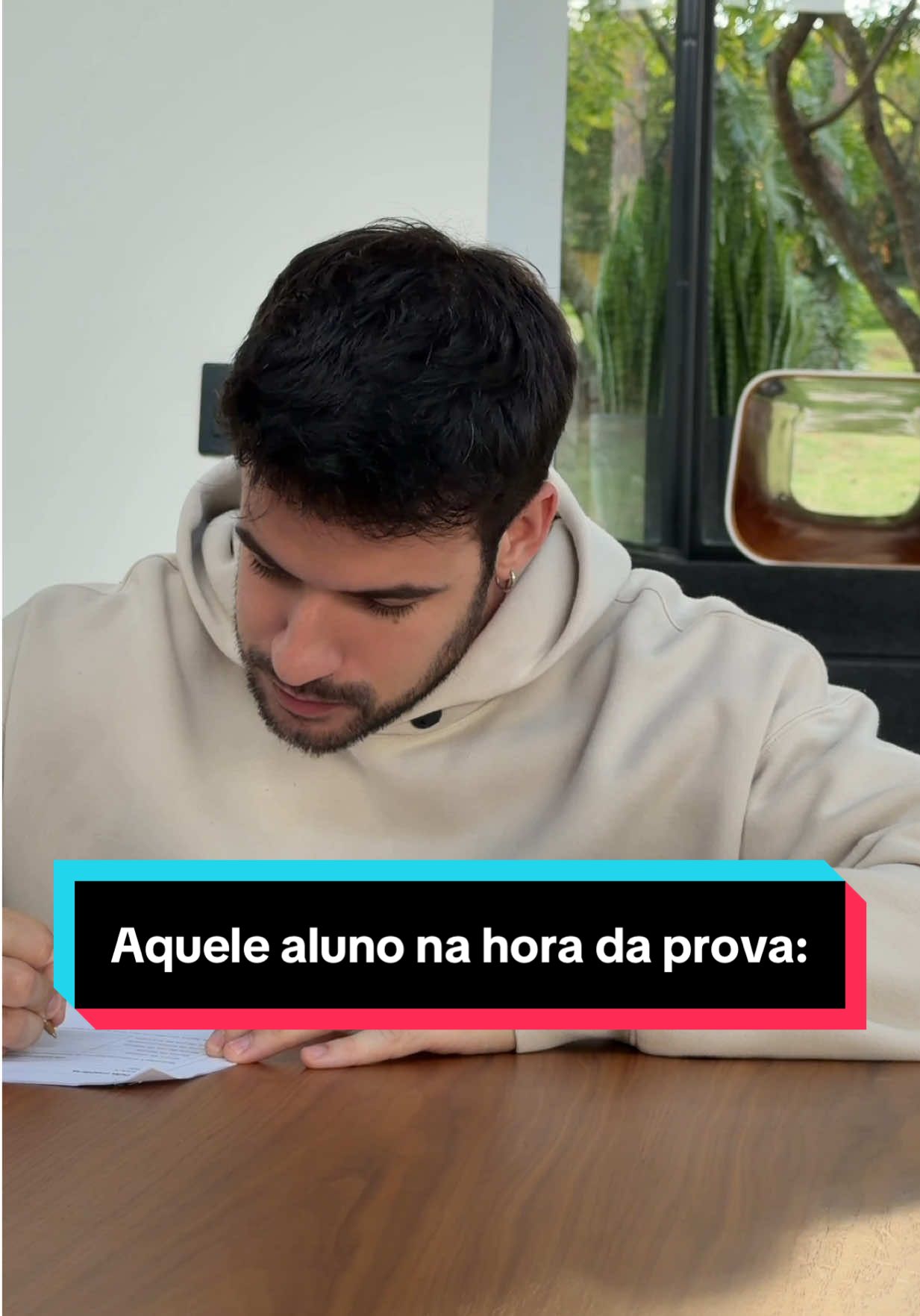 Sempre tem um queridão desse, né??? 😂