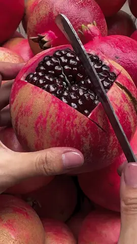 #creatorsearchinsights #pomegranate #grenade #granada #melagrana  wie schneidet man granatapfel richtig