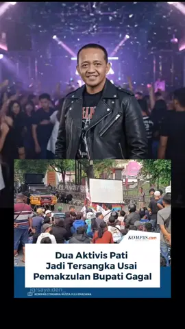 Polisi menetapkan dua pentolan Aliansi Masyarakat Pati Bersatu (AMPB) sebagai tersangka usai aksi pemblokiran Jalur Pantura Pati–Rembang, Jawa Tengah, pada Jumat (31/10/2025. Aksi tersebut terjadi setelah DPRD Kabupaten Pati memutuskan untuk tidak memakzulkan Bupati Pati Sudewo dalam rapat paripurna. Pada Sabtu (1/11/2025), dua tokoh AMPB Supriyono alias Botok dan Teguh Istiyanto resmi ditetapkan sebagai tersangka dan ditahan di Polda Jawa Tengah. “Dua orang sudah ditetapkan sebagai tersangka. Mereka diduga melanggar tindak pidana merintangi jalan umum sehingga membahayakan keselamatan lalu lintas,” kata Kabid Humas Polda Jateng Kombes Pol Artanto. “Aksi itu mengakibatkan kemacetan panjang dan membahayakan pengguna jalan. Ini masuk tindak pidana sesuai KUHP,” tambahnya. Sumber berita & komentar: kompascom | bukukiri.id | tirtoid lagu dan edit : (tt) warga.random.ai (ig) @saya.den_