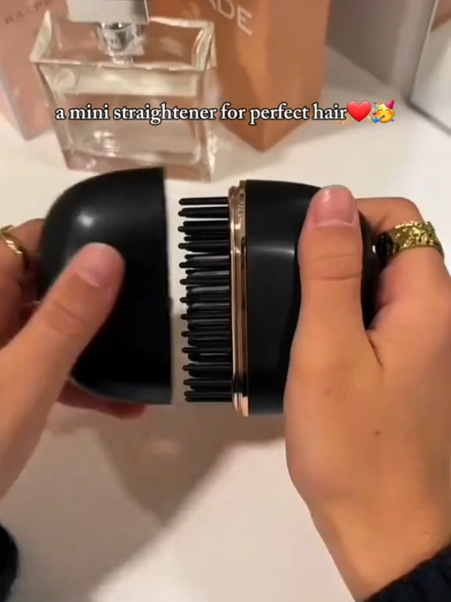 every girl needs this🔥❤😉 #hairstraightener #hairhack #girly #giftideas #christmas 