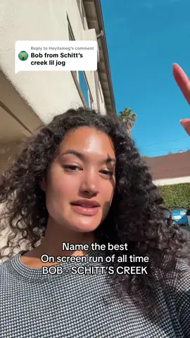 Replying to @Heyitsmeg PERFECT FORM from John Hemphill #schittscreek #bob #runner #Running #funny